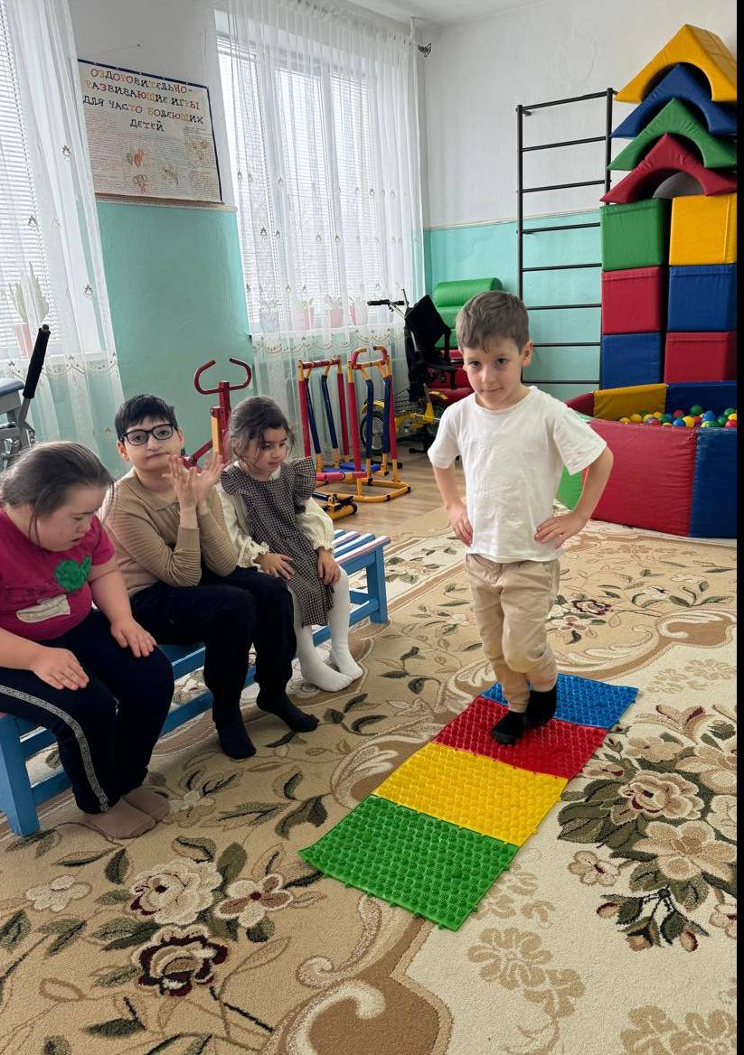 Проведение занятия по лфк для профилактики плоскостопия