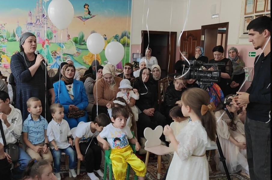 «Зажги свою звезду и свет подари другому»